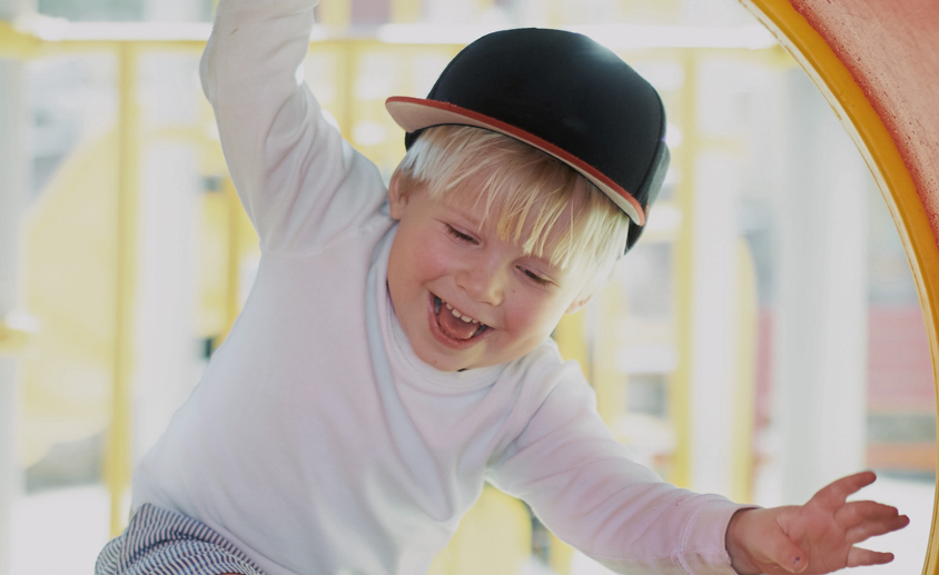 BOY-PLAYING_844x517